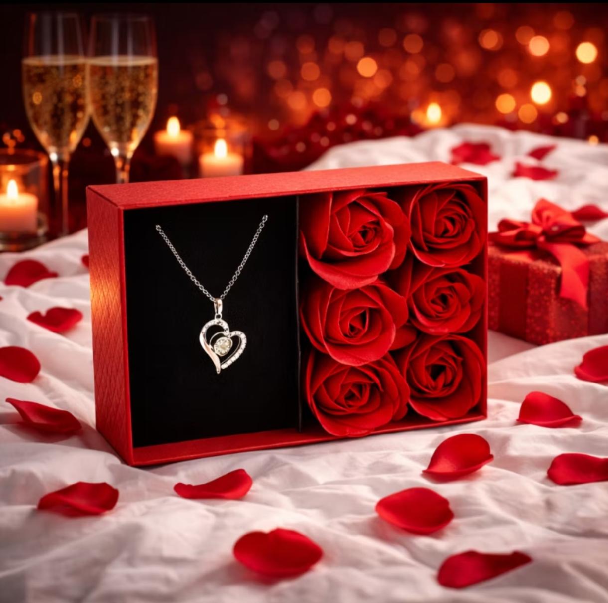 Presente Caixa de Rosas com Colar Eu te Amo